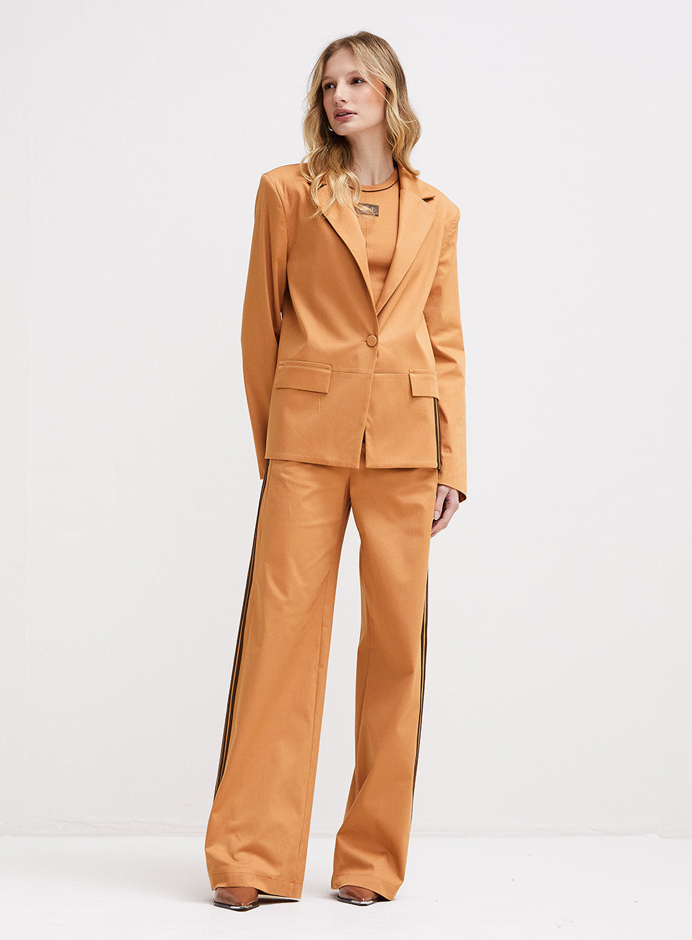 Blazer Alfaiataria Feminino Reto - FORUM | ADIDAS